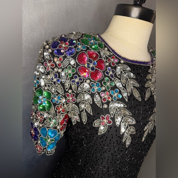 ✨ Vintage 1980s Stenay Black Silk Beaded Dress – Made in India ✨ - Picture 4 of 13